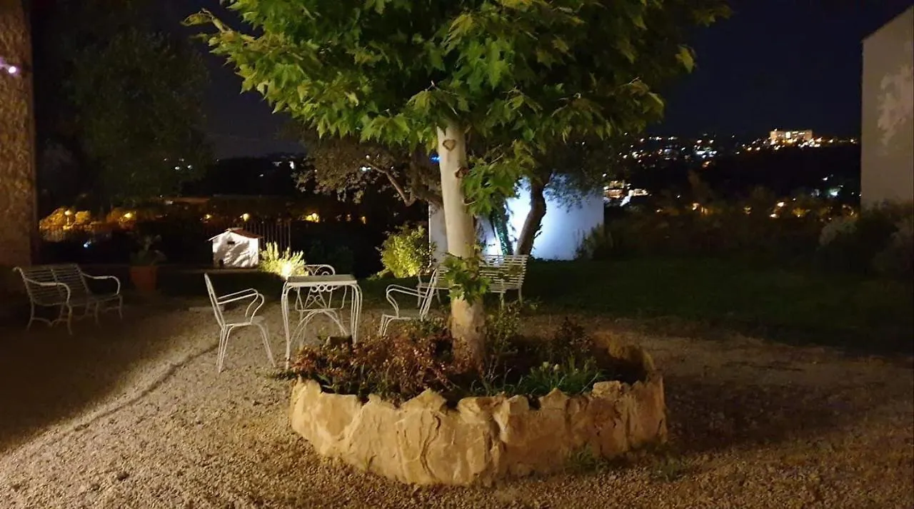 Hotel Uliwood Caltanissetta Itálie