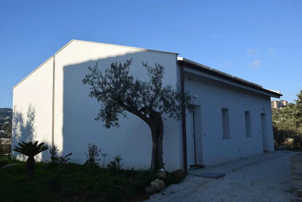 Hotel Uliwood Caltanissetta Penzion